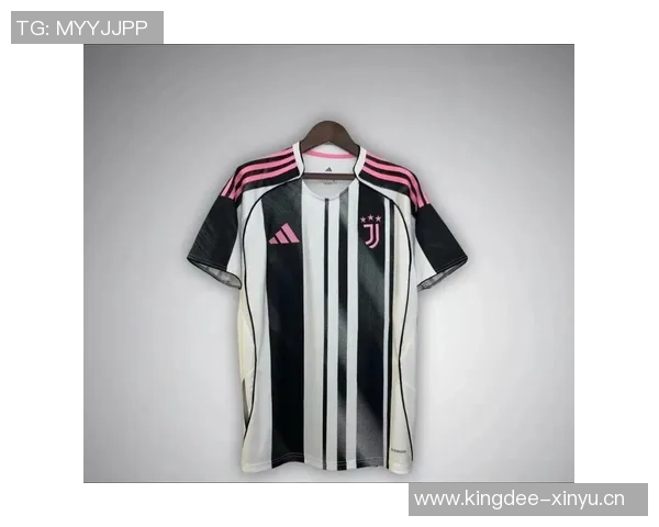 15号球衣的足球明星们盘点及其辉煌成就解析 15号球衣的足球明星们盘点及其辉煌成就解析