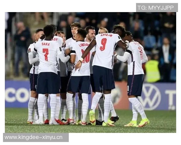 西安足球队在世界杯积分榜上以75分稳居第一名展现强劲实力